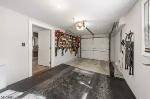 2853 Allen Ave, Union Township, NJ 07083 - Photo 21