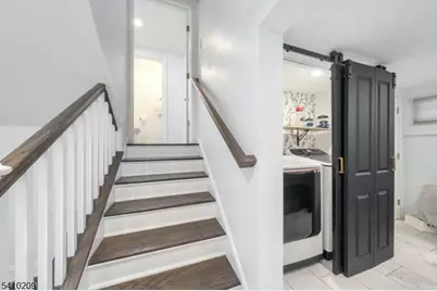 2853 Allen Ave, Union Township, NJ 07083 - Photo 17