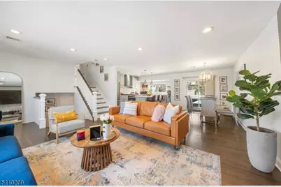 2853 Allen Ave, Union Township, NJ 07083 - Photo 5