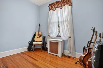 1010 Falls Ter, Union Township, NJ 07083 - Photo 17