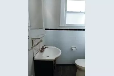 223 Ampere Pkwy, Bloomfield, NJ 07003 - Photo 21