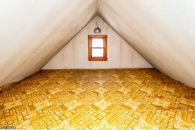 131 Fairfield Ave, Woodbridge Township, NJ 08863 - Photo 19