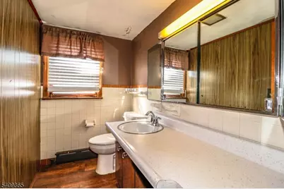 131 Fairfield Ave, Woodbridge Township, NJ 08863 - Photo 21