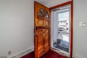 131 Fairfield Ave, Woodbridge Township, NJ 08863 - Photo 3