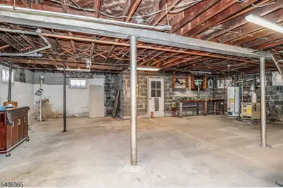 131 Fairfield Ave, Woodbridge Township, NJ 08863 - Photo 23