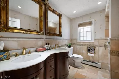 10 Moonshadow Ct, Kinnelon, NJ 07405 - Photo 7