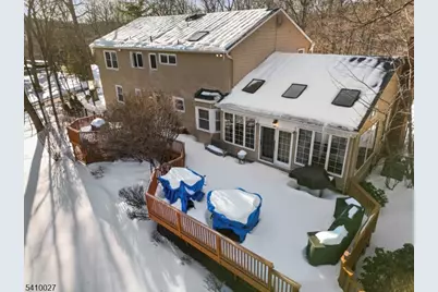 10 Moonshadow Ct, Kinnelon, NJ 07405 - Photo 17