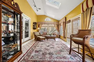 10 Moonshadow Ct, Kinnelon, NJ 07405 - Photo 11