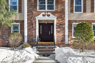 10 Moonshadow Ct, Kinnelon, NJ 07405 - Photo 3