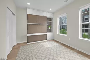 32 Gala Ct, Livingston Twp., NJ 07039 - Photo 11