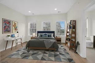 32 Gala Ct, Livingston Twp., NJ 07039 - Photo 9