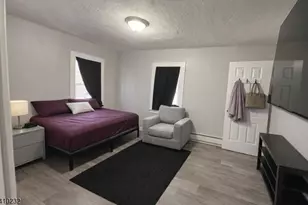 219 Stebbins Pl, Plainfield, NJ 07063 - Photo 7