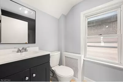 16 Loretta St, Clifton, NJ 07011 - Photo 17