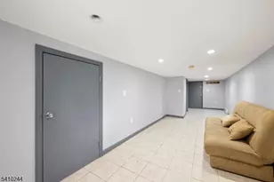 16 Loretta St, Clifton, NJ 07011 - Photo 19