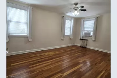 48 Freeman Pl, Nutley, NJ 07110 - Photo 11