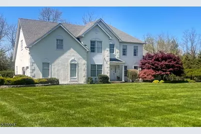25 Golf View Dr, Franklin Township, NJ 08540 - Photo 1