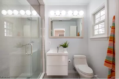 381 Essex Ave, Bloomfield, NJ 07003 - Photo 31