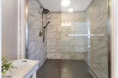 429 Russell Ave, Pohatcong Township, NJ 08865 - Photo 15