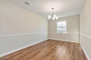 62 Smithfield Ct, Bernards Township, NJ 07920 - Photo 7