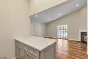 62 Smithfield Ct, Bernards Township, NJ 07920 - Photo 21