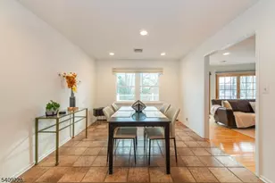 36 Yellow Brick Rd, Wayne Twp., NJ 07470 - Photo 9