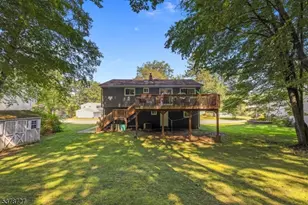 44 Deer Path Dr, Mount Olive, NJ 07836 - Photo 31