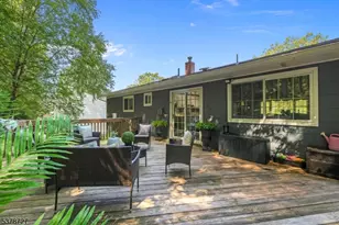 44 Deer Path Dr, Mount Olive, NJ 07836 - Photo 23