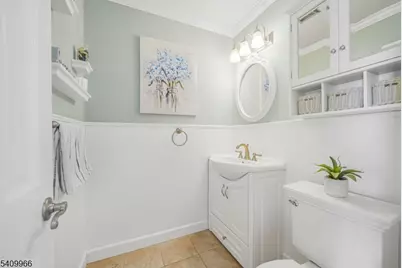 10 Stuart Ct, Montville Township, NJ 07058 - Photo 17