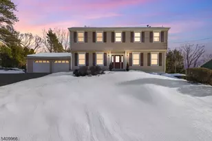 10 Stuart Ct, Montville Township, NJ 07058 - Photo 1