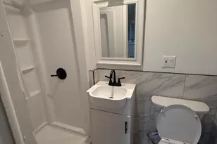 626 Thomas St, Orange, NJ 07050 - Photo 3