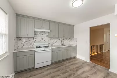 20 Halsey Ave #14, Haledon, NJ 07508 - Photo 3