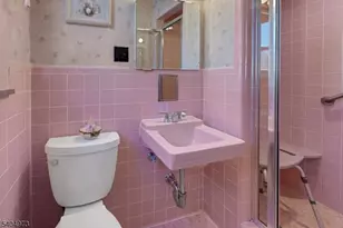 117 Yantacaw Brook Rd, Montclair, NJ 07043 - Photo 13