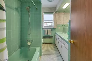 117 Yantacaw Brook Rd, Montclair, NJ 07043 - Photo 17