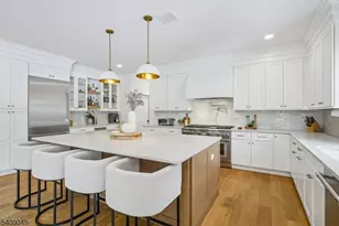 8 Fox Chase Rd, Madison, NJ 07940 - Photo 9