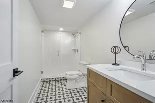 8 Fox Chase Rd, Madison, NJ 07940 - Photo 31