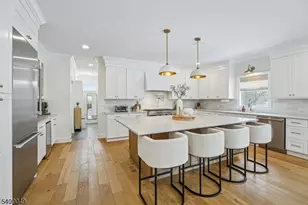 8 Fox Chase Rd, Madison, NJ 07940 - Photo 7