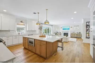 8 Fox Chase Rd, Madison, NJ 07940 - Photo 3