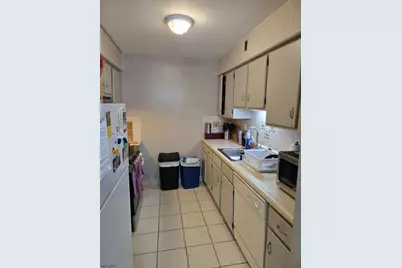 666 Mill St #11, Belleville Twp., NJ 07109 - Photo 5