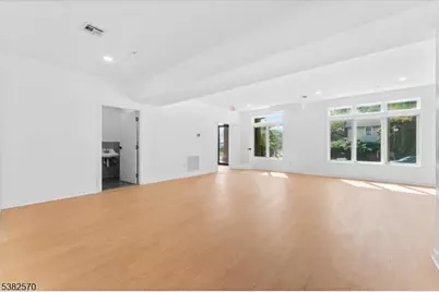 1108 McBride Ave, Woodland Park, NJ 07424 - Photo 7