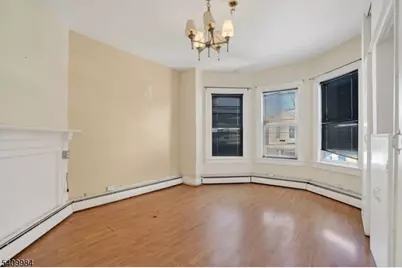 1110 Hampton Pl, Elizabeth, NJ 07201 - Photo 17