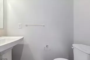 13 Sierra Pl, Sparta Township, NJ 07871 - Photo 9