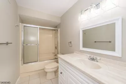 388 Morris Ave #C, Summit, NJ 07901 - Photo 13