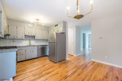 388 Morris Ave #C, Summit, NJ 07901 - Photo 7