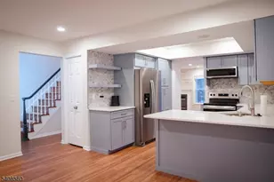 48 Eton Ct, Bedminster Township, NJ 07921 - Photo 3