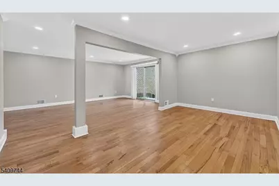 602 Westminster Ct, Hillsborough Township, NJ 08844 - Photo 9