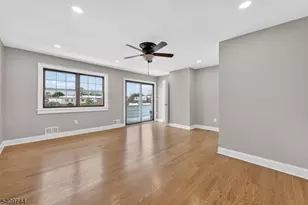 602 Westminster Ct, Hillsborough Township, NJ 08844 - Photo 13