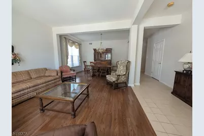 6 Weybourne Ln, White Township, NJ 07823 - Photo 3