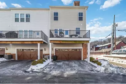 7 Maple Ave, Morristown, NJ 07960 - Photo 29