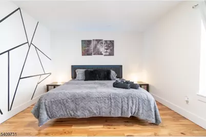 319 Renner Ave, Newark, NJ 07112 - Photo 23