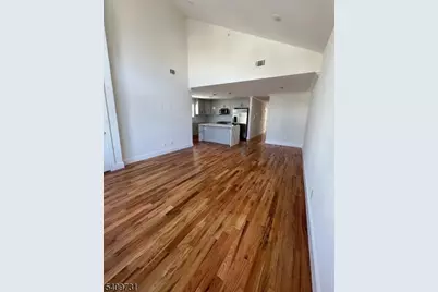 319 Renner Ave, Newark, NJ 07112 - Photo 13